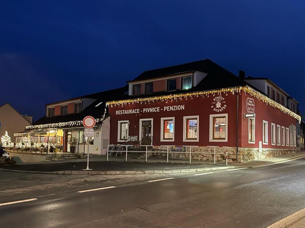 Penzion U Broucka Milevsko ภายนอก รูปภาพ